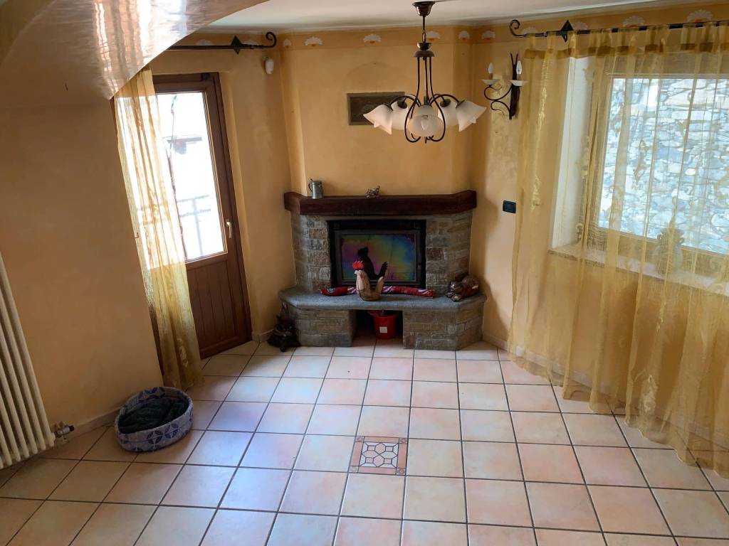 Appartamento a Fénis in Località Fagnan, 19 - Foto 3