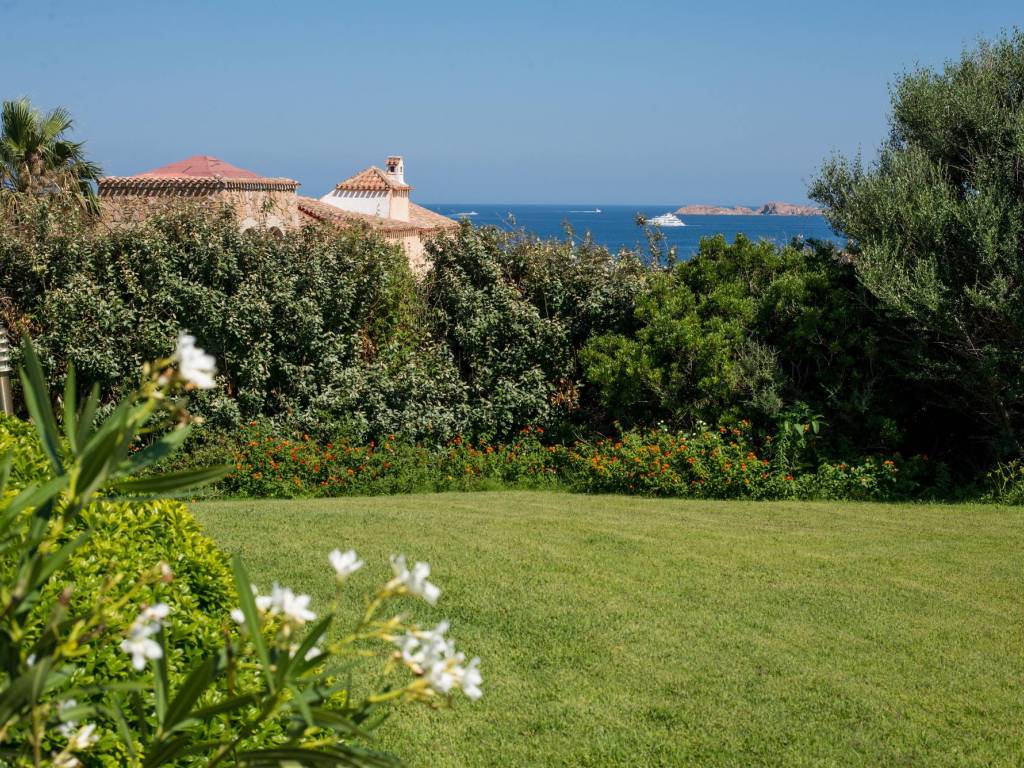 Villa a Arzachena in Via Capo ferro, 2 - Foto 2