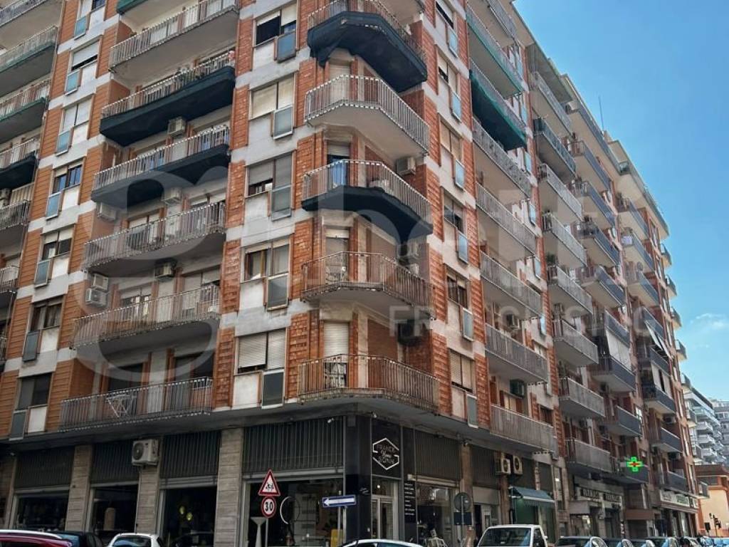 Appartamento a Taranto in Via Medaglie d'Oro, 15 - Foto 3