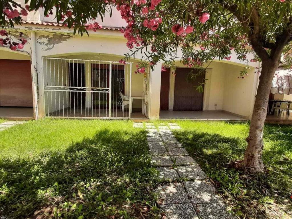 Appartamento a Brancaleone in Via Lungomare, 2 - Foto 2