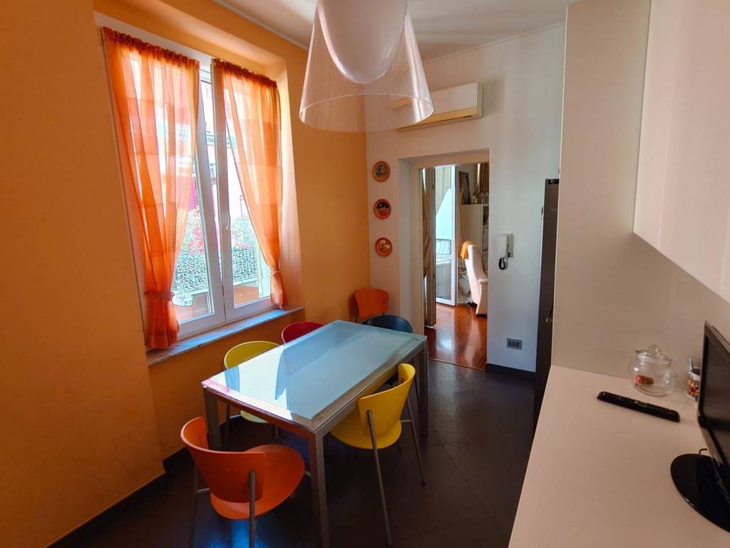 Appartamento a La spezia in Via Daniele Manin, 27 - Foto 2