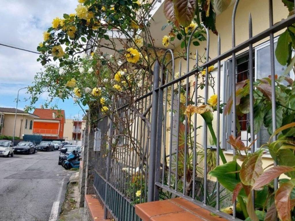 Appartamento a Albissola marina in Via Nomaxio, 13 - Foto 2