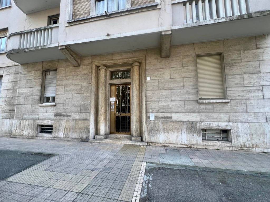 Appartamento a Vercelli in Viale della Rimembranza, 2 - Foto 2