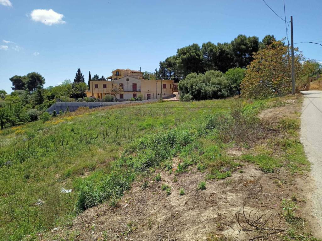 Terreno a Caltanissetta in c/da sant'anna - Foto 2