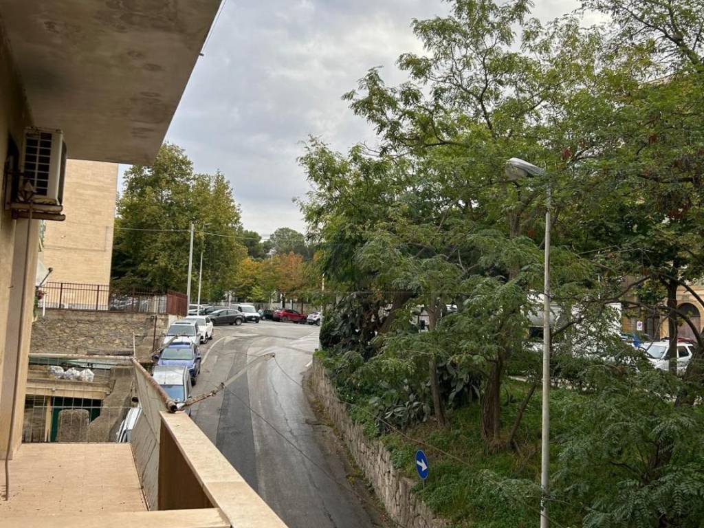Appartamento a Caltanissetta in VIA SENATORE D'ANTONA, 3 - Foto 4