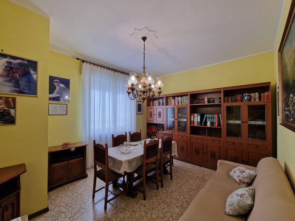 Appartamento a Vercelli in Via Paolo Thaon de Revel - Foto 2
