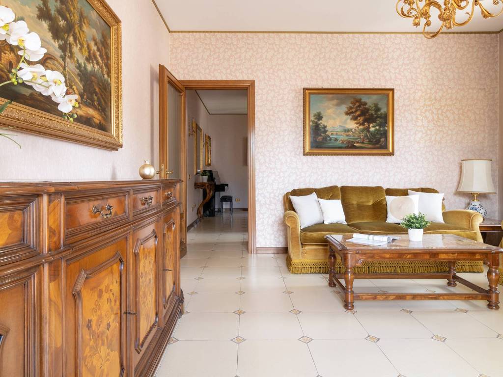 Appartamento a Como in Via della Bastiglia - Foto 2