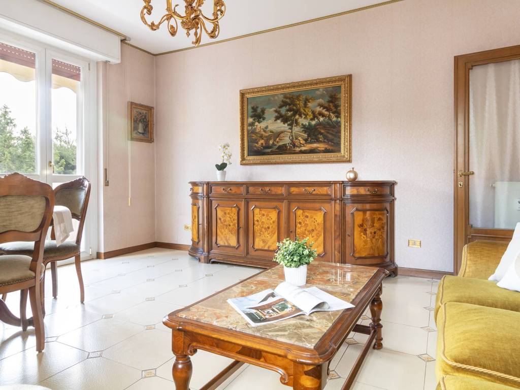 Appartamento a Como in Via della Bastiglia - Foto 3