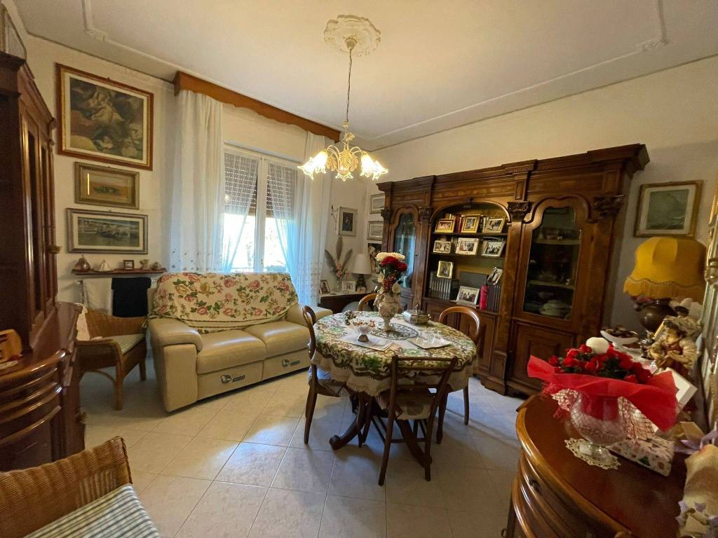 Appartamento a La spezia in Via Alessandro Volta - Foto 4