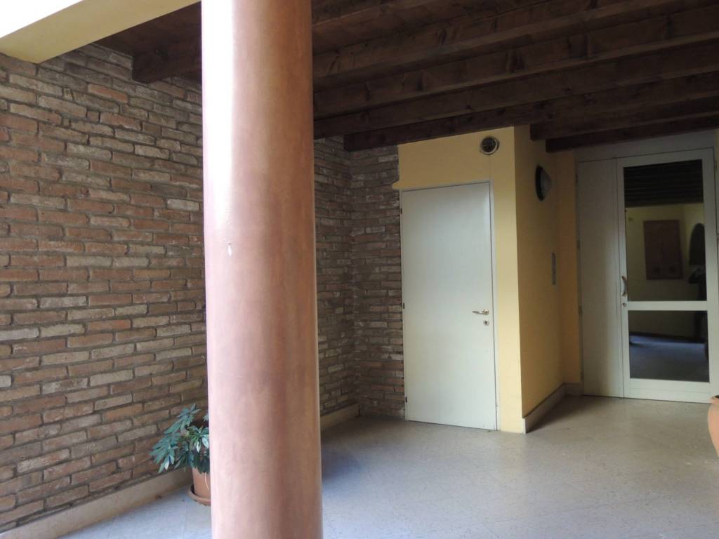 Appartamento a Mantova in Via Giovanni Arrivabene - Foto 4