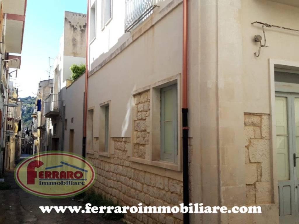 Casa indipendente a Scicli in Via Gangia - Foto 4