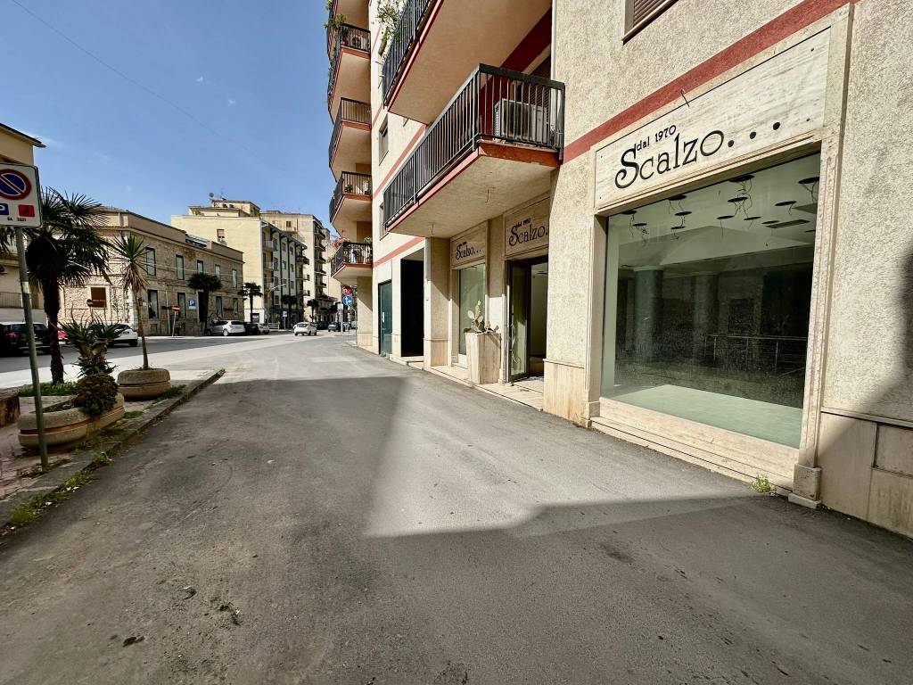 Immobile a Canicattì in Corso Giuseppe Garibaldi, 145 - Foto 2