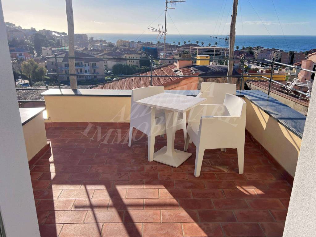 Appartamento a Borgio verezzi in Via 20 Settembre - Foto 2