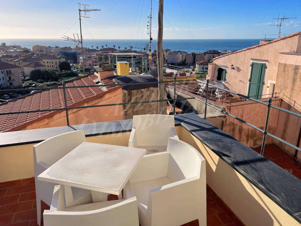 Appartamento a Borgio verezzi in Via 20 Settembre - Foto 5