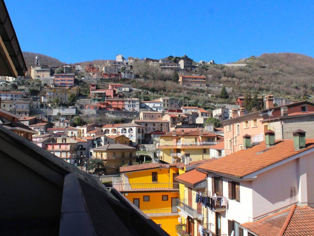 Appartamento a Mercogliano in Via Ernesto Amatucci - Foto 2