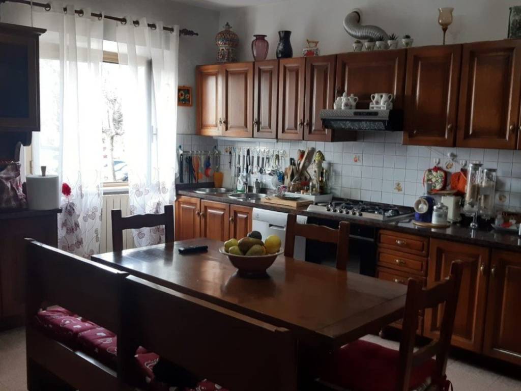 Appartamento a Pietrasanta in Via Pietro Castellacci - Foto 2