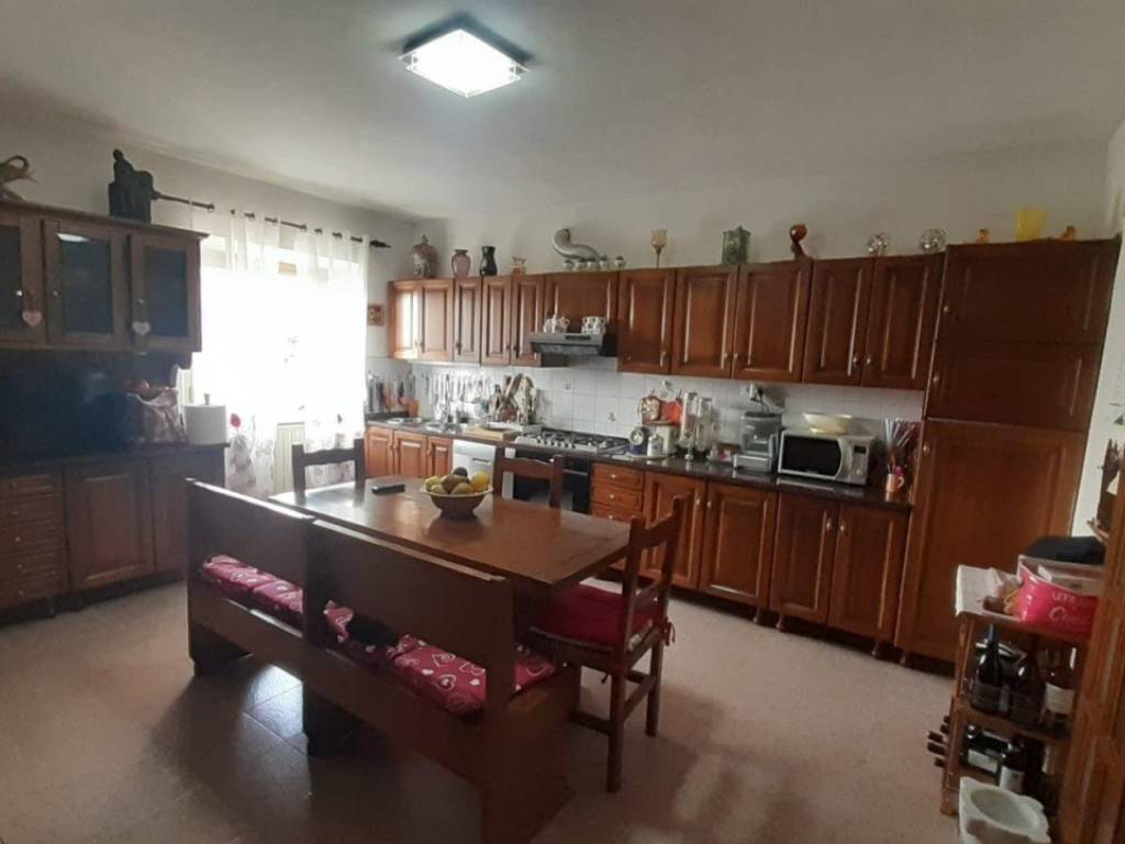 Appartamento a Pietrasanta in Via Pietro Castellacci - Foto 4