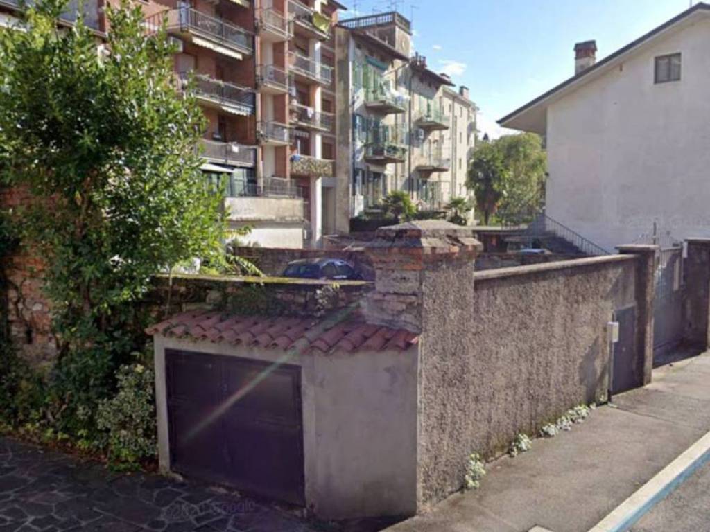 Box / garage a Gorizia in Via Tommaso Grossi, 3 - Foto 2
