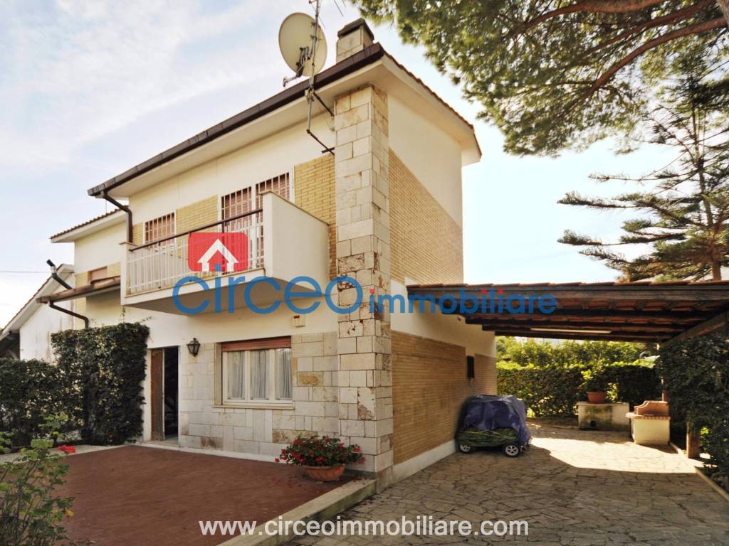Villa a Terracina in Strada Provinciale San Felice Circeo - Foto 2