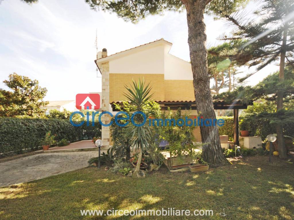 Villa a Terracina in Strada Provinciale San Felice Circeo - Foto 4