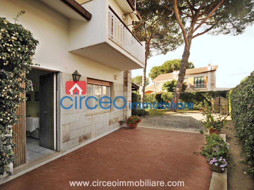 Villa a Terracina in Strada Provinciale San Felice Circeo - Foto 5
