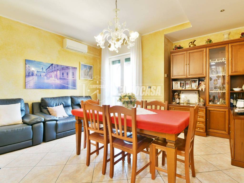 Appartamento a Ascoli piceno in Via Sassari 29 - Foto 3