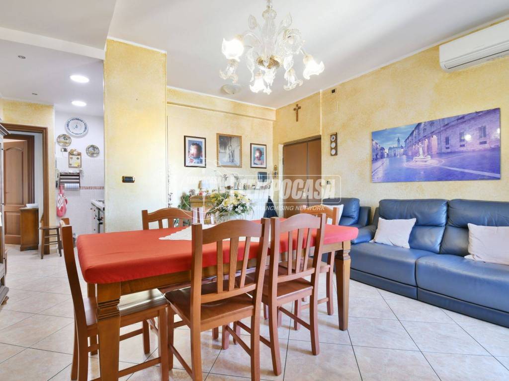 Appartamento a Ascoli piceno in Via Sassari 29 - Foto 4
