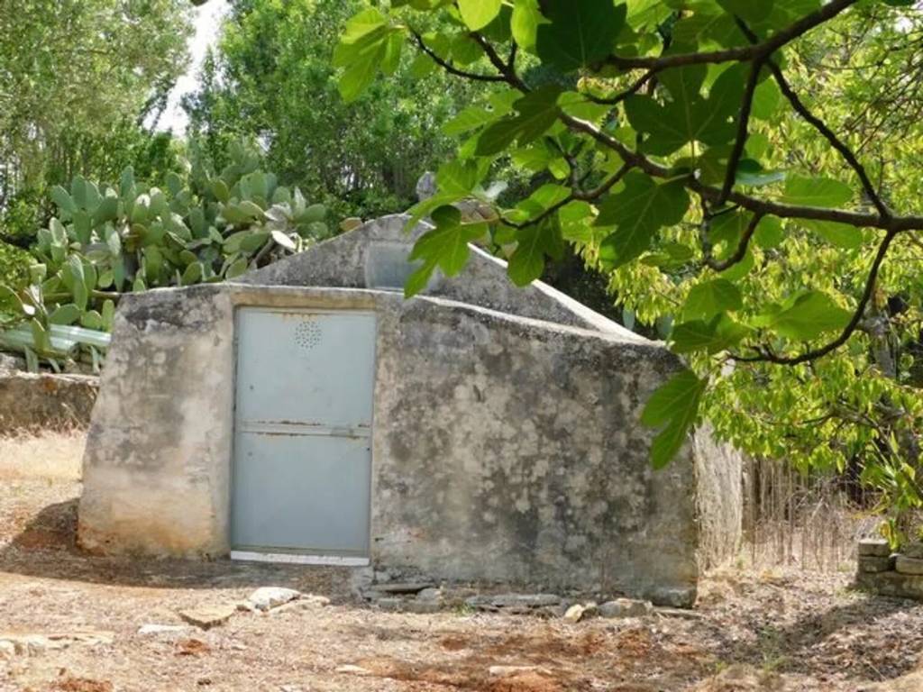 Rustico / casale a Ceglie messapica in Contrada Scuole Pie - Foto 4