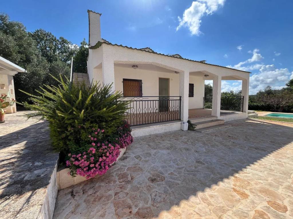 Villa a Ceglie messapica in Contrada Lecci - Foto 4
