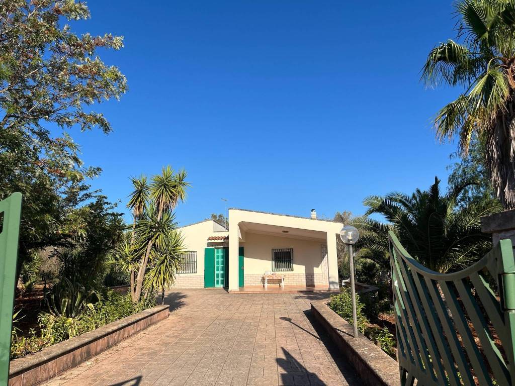 Villa a Ceglie messapica in Contrada Amato - Foto 5