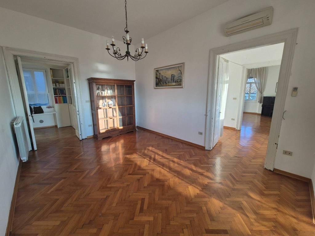Appartamento a Trieste in Viale Miramare, 27 - Foto 4