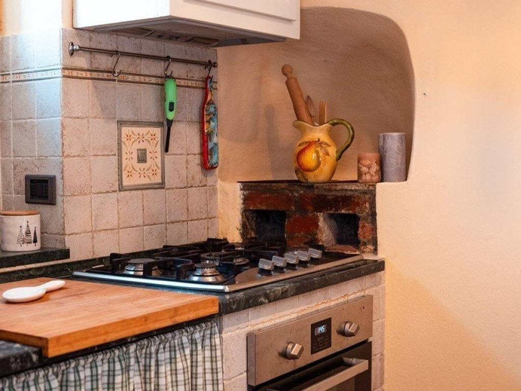 Casa indipendente a Sarzana in Via Borgo di Sotto, 229 - Foto 4
