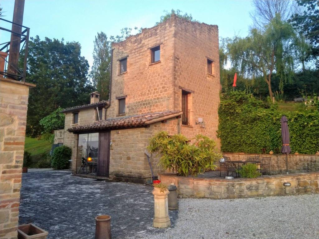 Villa a Gualdo in C.da Morrone snc - Foto 2