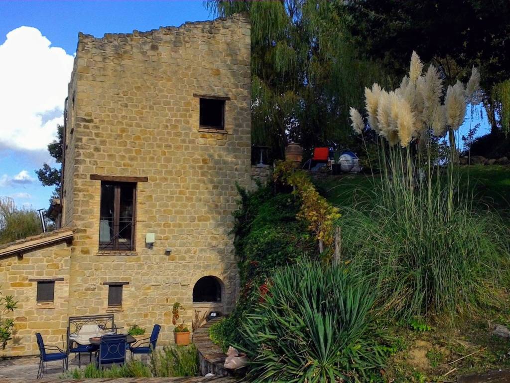 Villa a Gualdo in C.da Morrone snc - Foto 3