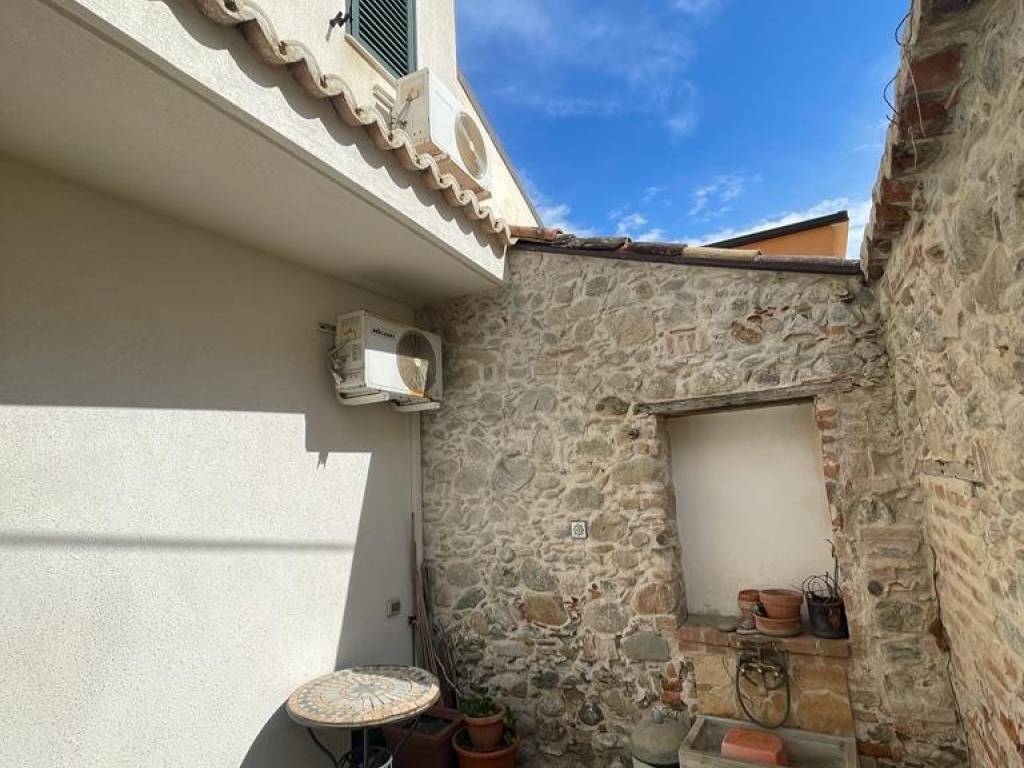 Casa indipendente a Bova marina in Via Senatore d'Andrea - Foto 5