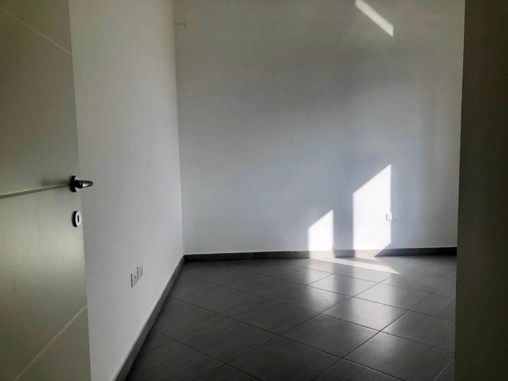 Appartamento a Salerno in Via Monticelli - Foto 2