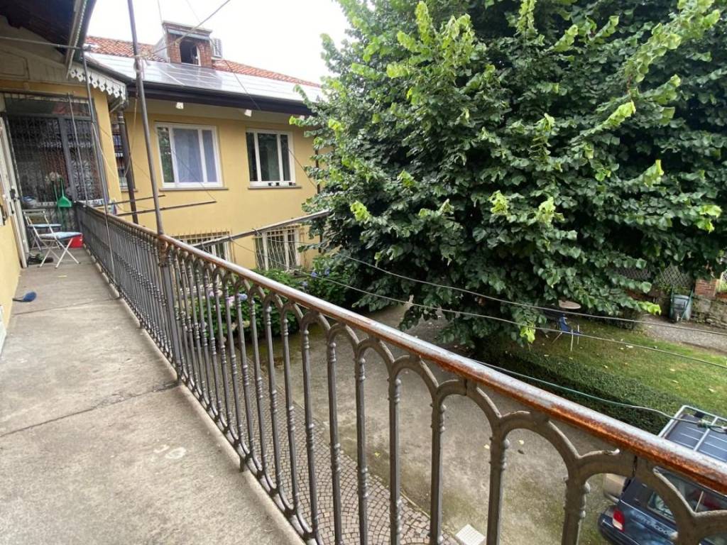 Appartamento a Verzuolo in Corso Re Umberto, 200 - Foto 2