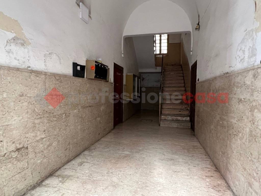 Appartamento a Taranto in via flli Mellone, 25 - Foto 2