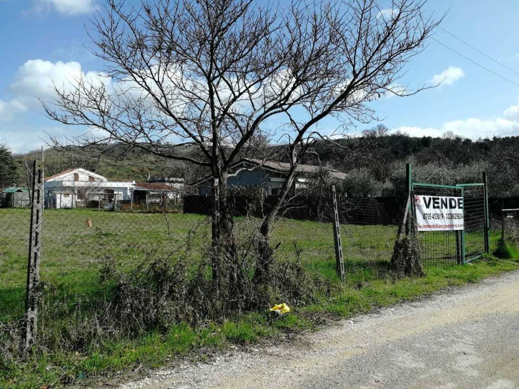 Terreno a Fara in sabina in Via Di Campomaggiore S.N.C. - Foto 4