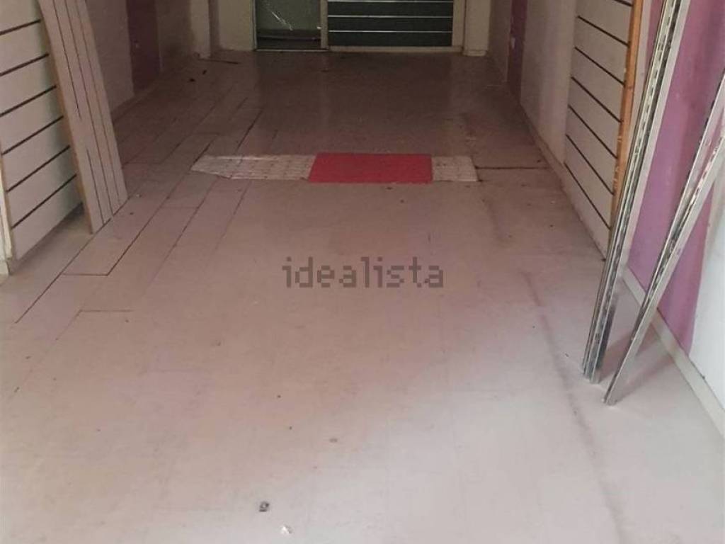 Immobile a Caserta in Via Alessandro Manzoni S.N.C. - Foto 3