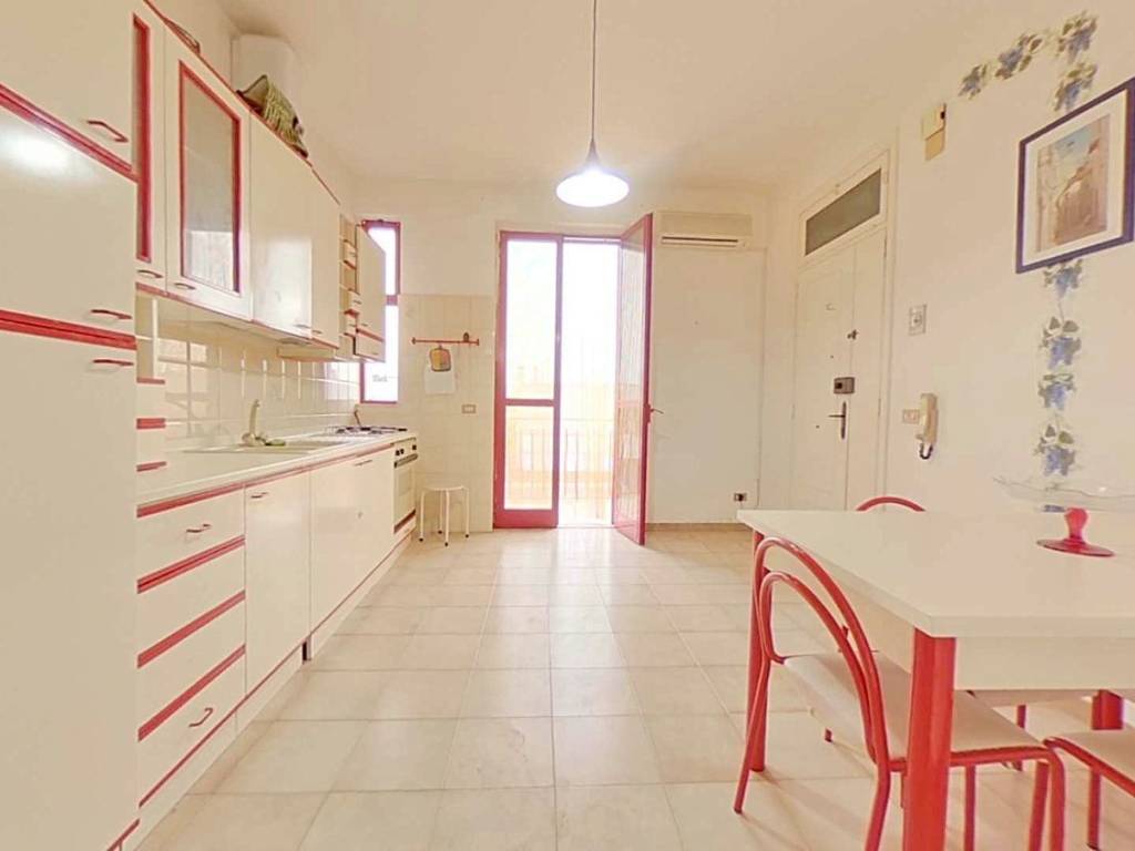 Appartamento a Fasano in Via Pola - Foto 4