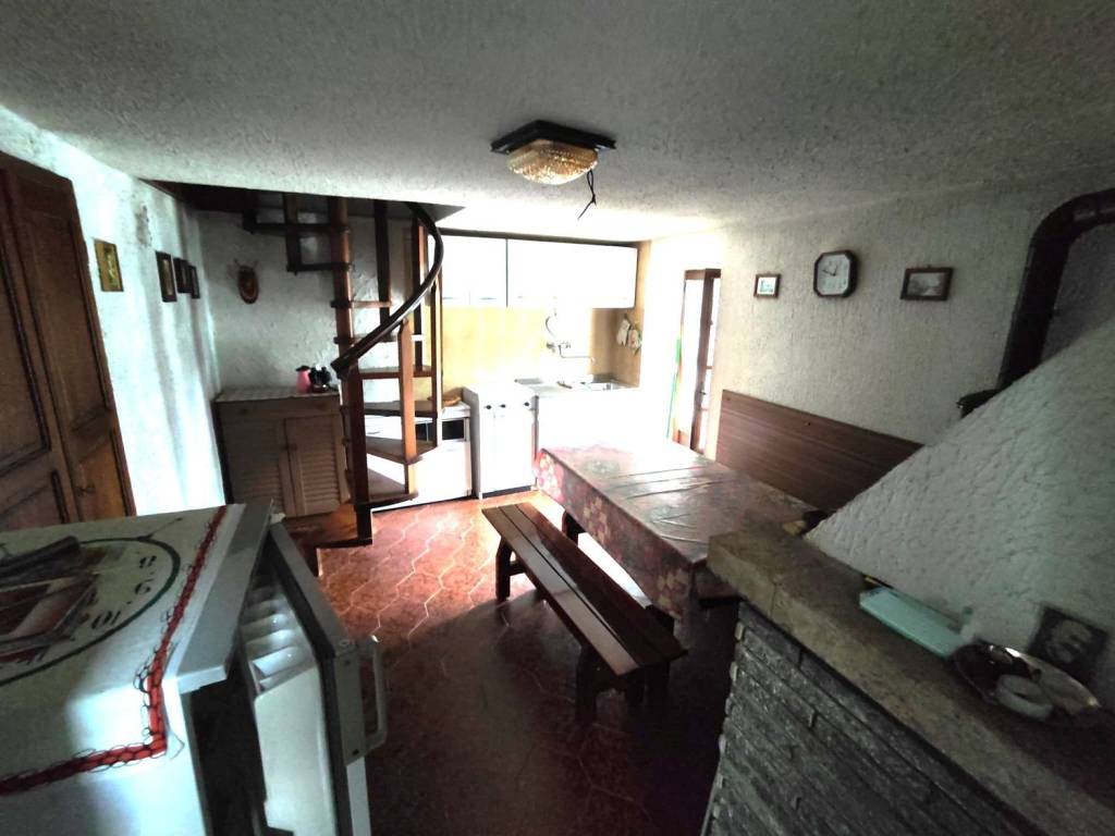 Villa a Massiola in Via Fratelli Di Dio, 2 - Foto 4