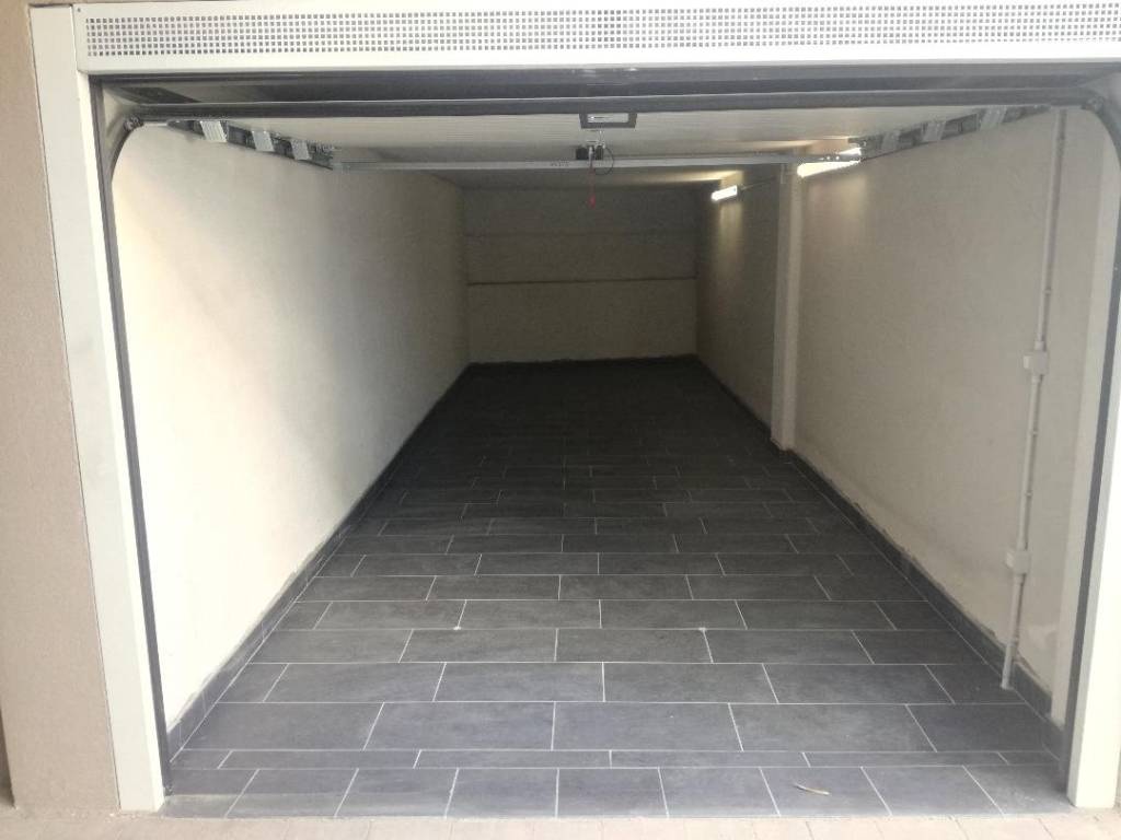 Box / garage a Busca in Corso Giuseppe Romita, 87 - Foto 2