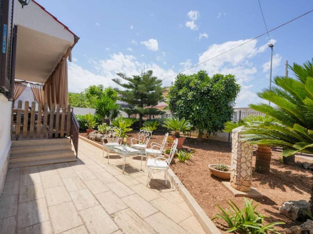 Villa a Bari in Traversa Via Nazionale 3 - Foto 3