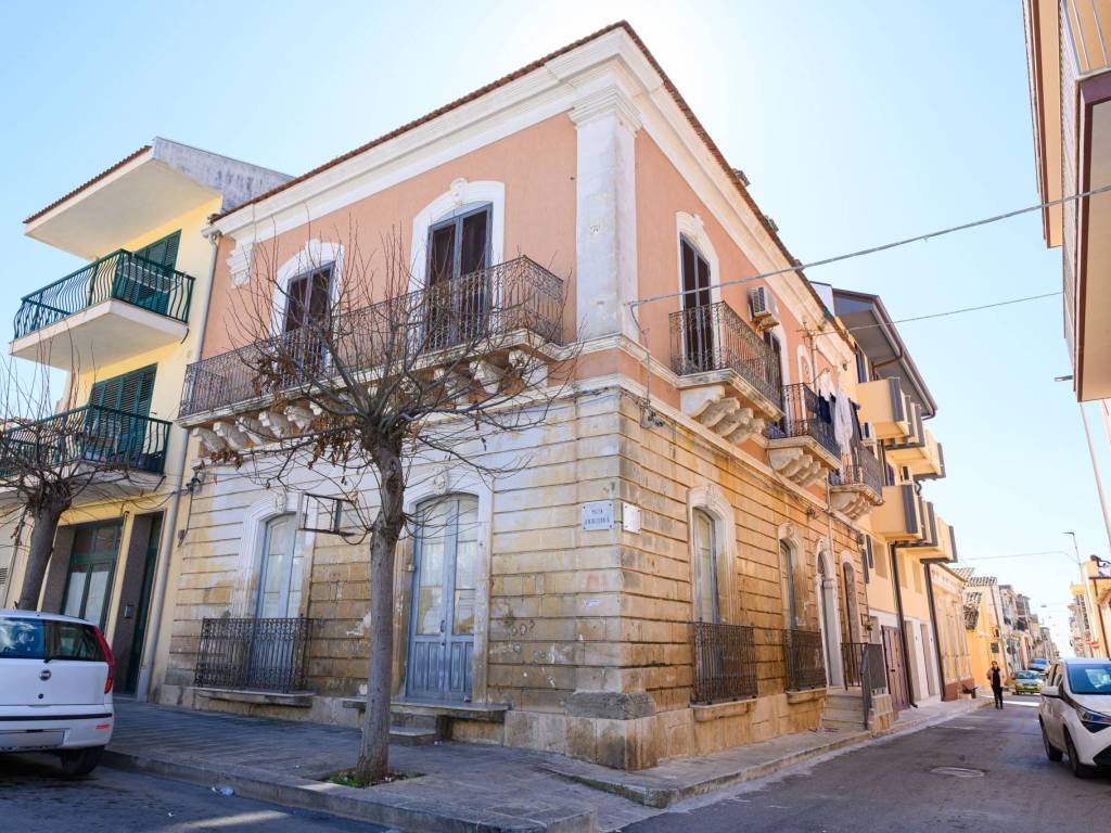 Villetta a schiera a Santa croce camerina in Via Gozzi, 1 - Foto 4