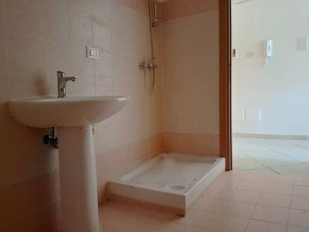 Appartamento a Latina in Largo Agostino Steffani - Foto 3
