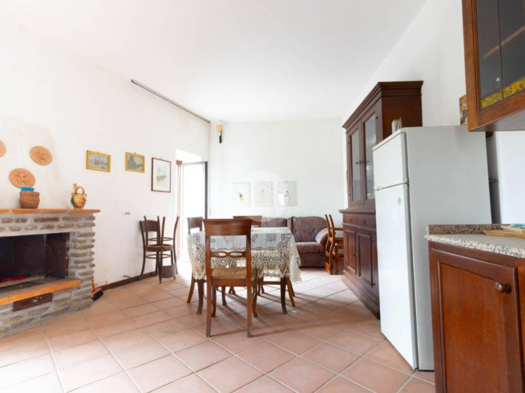Appartamento a Maenza in Via del colle - Foto 5