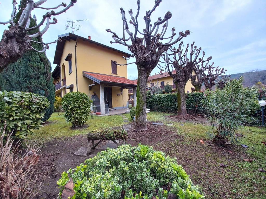 Casa indipendente a Vergiate - Foto 2