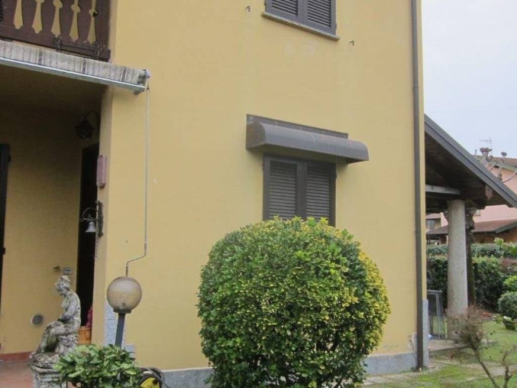 Casa indipendente a Vergiate - Foto 5