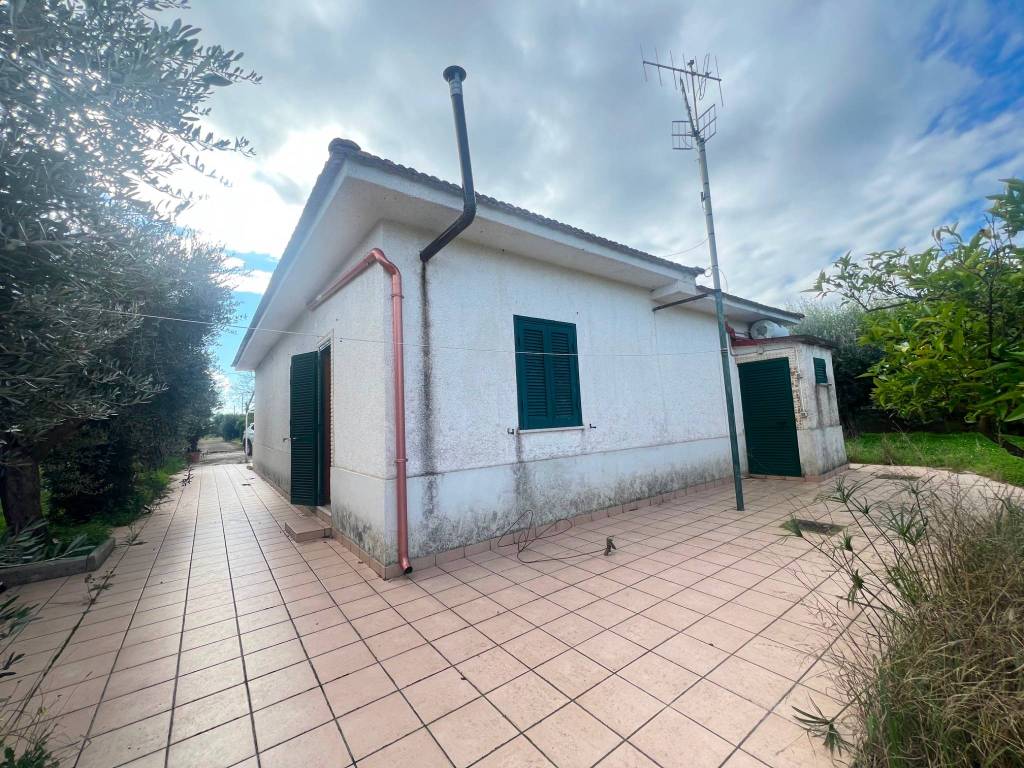Villa a Fondi in Via Sant'Antonio, 2064 - Foto 5